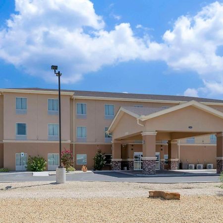 Quality Inn & Suites Carlsbad Caverns Area Kültér fotó