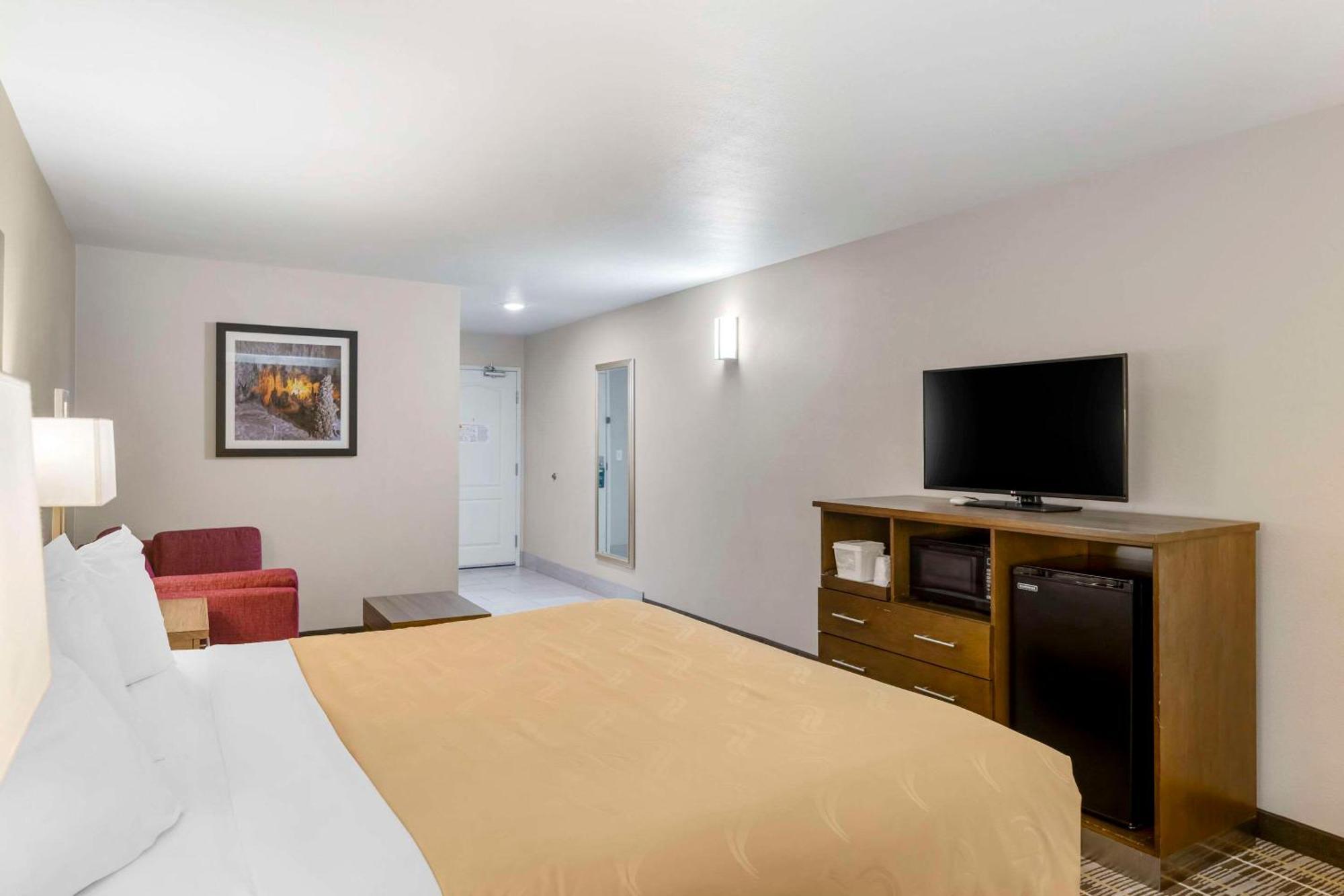 Quality Inn & Suites Carlsbad Caverns Area Kültér fotó